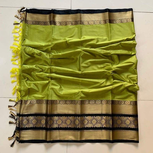 EXOTIC COLLECTION GREEN & BLACK SILK SAREE WITH BLOUSE